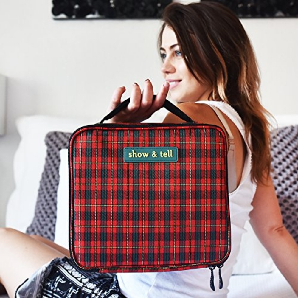 NEW Show & Tell Vintage Picnic Plaid Cosmetic Organizer Case Durable Waterproof